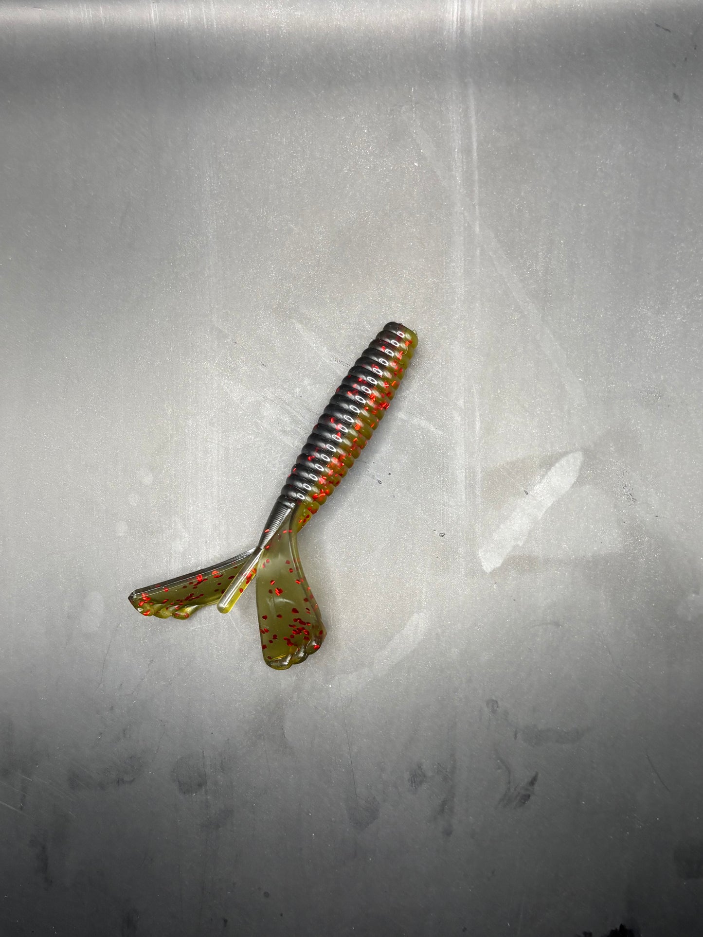 3.5 Inch Dirty Gill Grub (Pack Of 6)