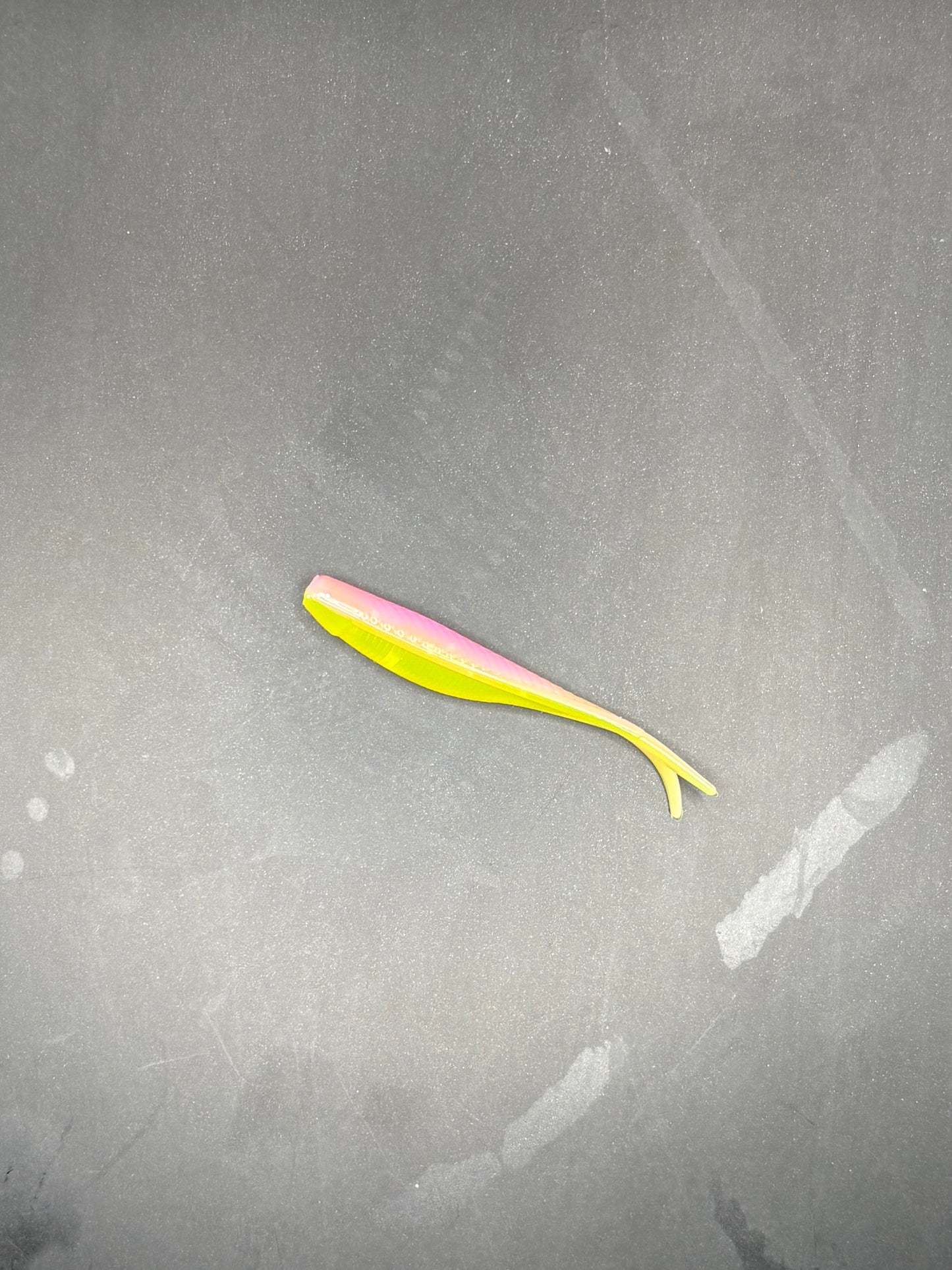 2 Inch Pink Lemonade Tracer Minnow (Pack Of 20)